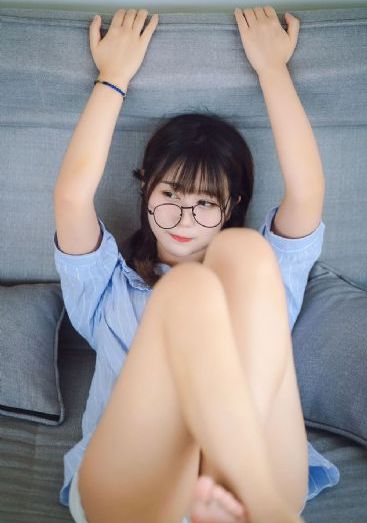 夫妻换房_720免费播放