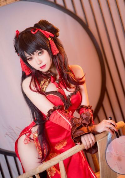 欧美比基尼翘臀视频_BD韩语高清在线观看