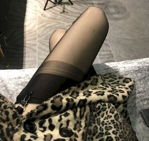 欧美美女全体祼_HD免费观看韩国