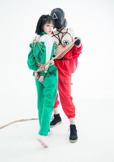 欧美表男_无删减在线播放