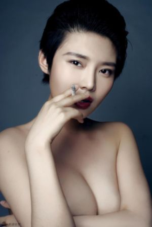 青青高潮在线_DVD电影全集观看