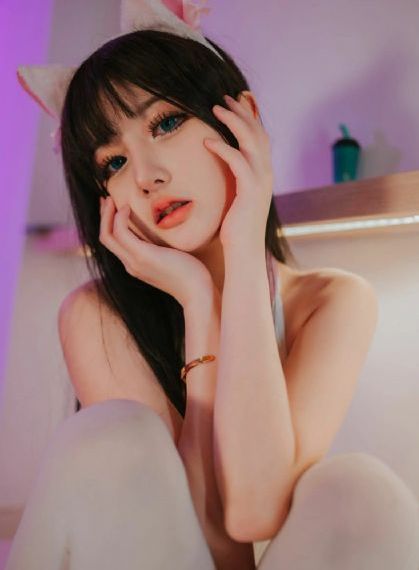 欧美女装欧洲站风衣_高清超清在线观看