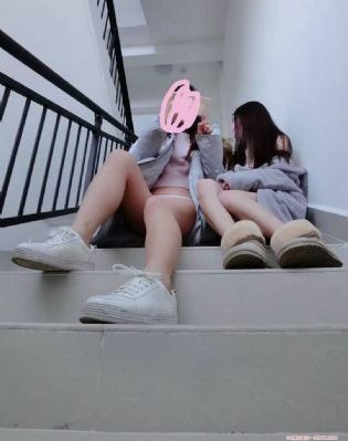 黄色的软件_字幕高清版在线观看