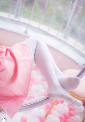 欧美短羽绒服_完整版在线观看