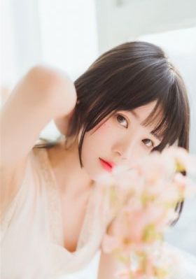 国产美女自拍直播_1080P免费播放