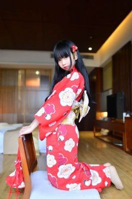 欧美美女的特点_高清完整无删减高清视频播放