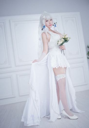 美女脱衣热舞_超清高清电影在线